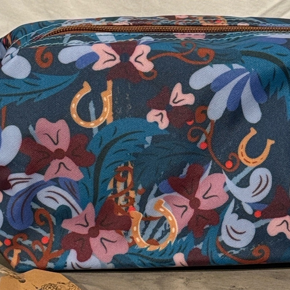 Catchfly Gold Horseshoe Cosmetic Pouch Bag NWT - Picture 4 of 12